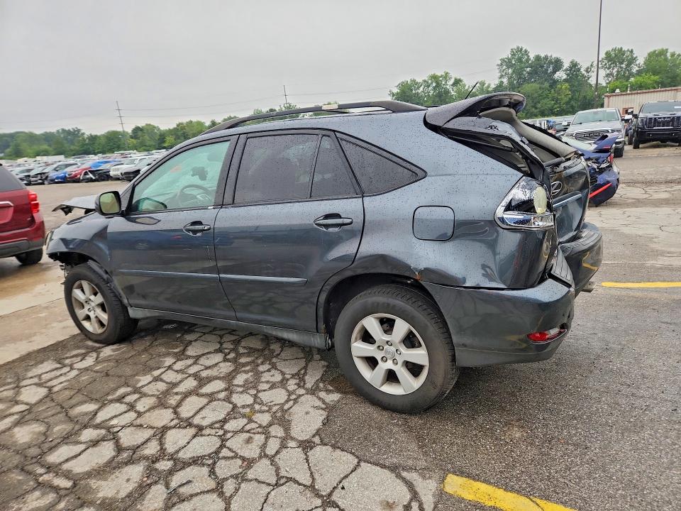 Photo 2 from auction – 2005 LEXUS RX with VIN 2T2HA31U35C073486