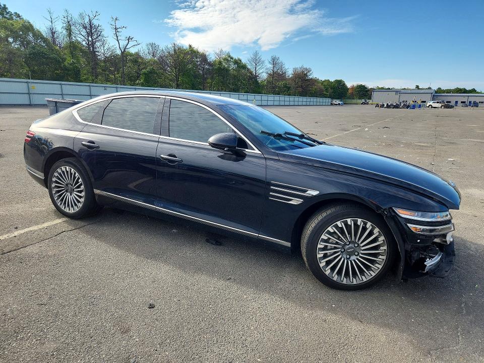 Снимка 4 от търг – 2023 GENESIS ELECTRIFIED G80 с VIN KMTGE4S14PU006112
