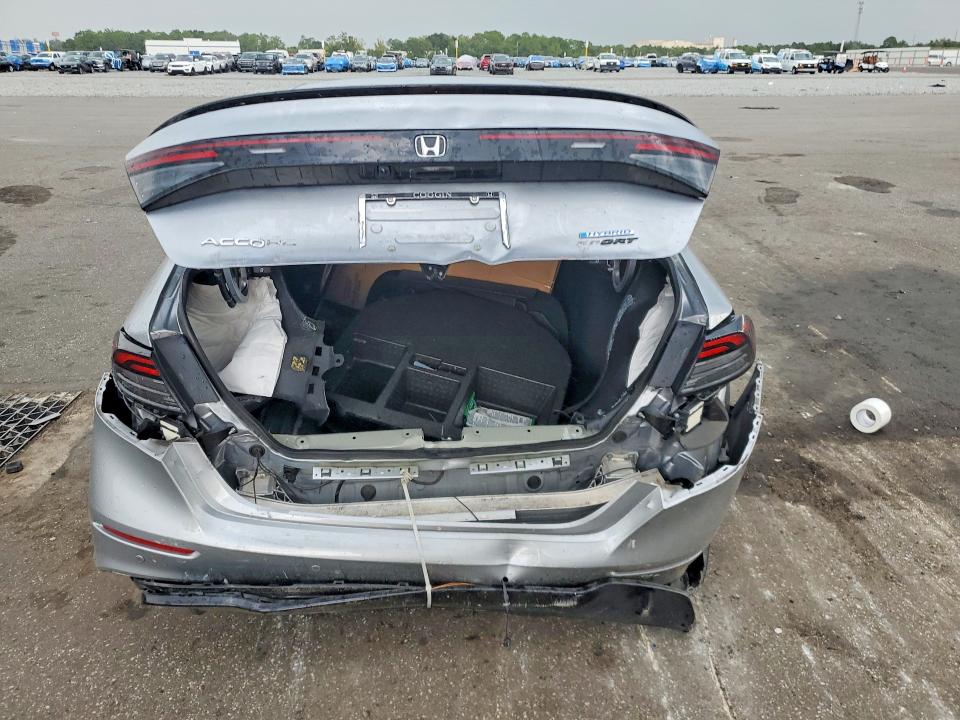 Photo 6 from auction – 2023 HONDA ACCORD with VIN 1HGCY2F71PA024299