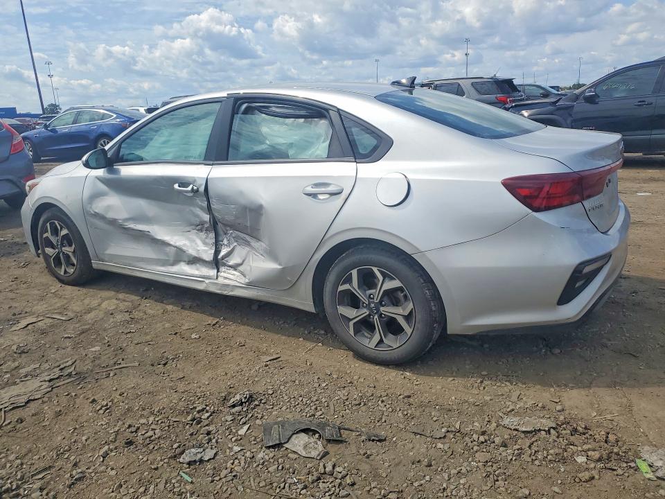 صورة رقم 2 من المزاد - 2020 KIA FORTE مع VIN 3KPF24AD6LE235818
