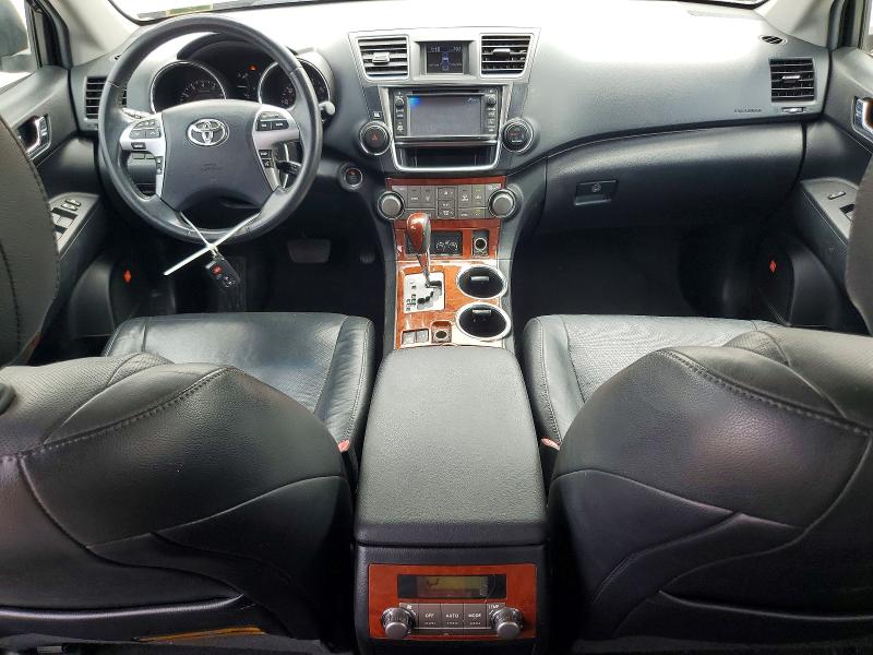 Photo 8 from auction – 2013 TOYOTA HIGHLANDER with VIN 5TDDK3EH3DS205052