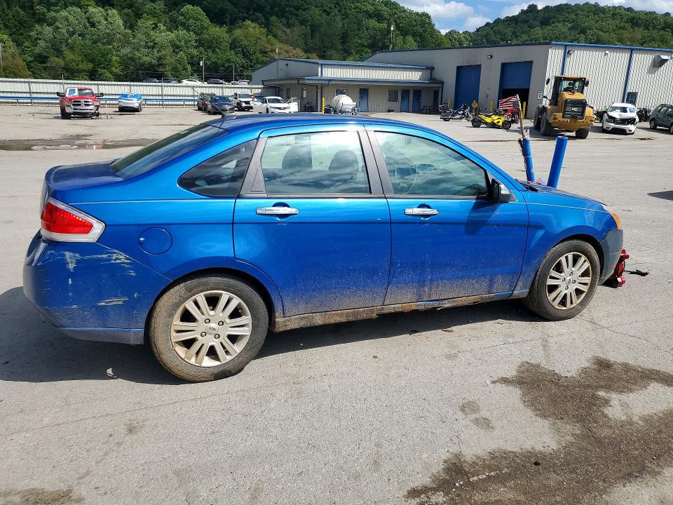 Photo 3 from auction – 2011 FORD FOCUS with VIN 1FAHP3HN5BW176130