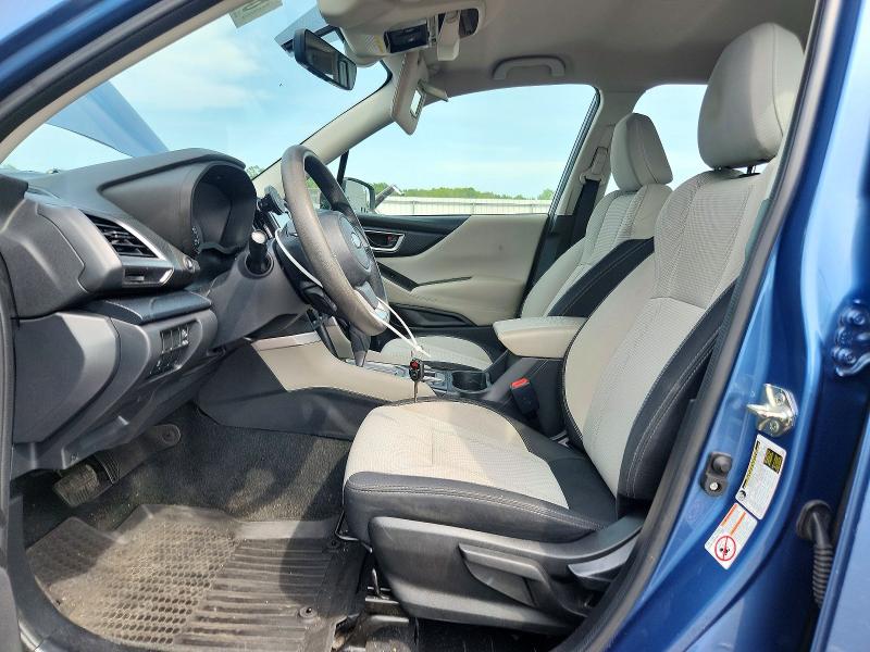 Photo 7 from auction – 2019 SUBARU FORESTER with VIN JF2SKACC5KH476197