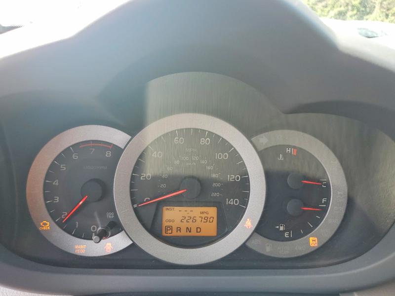 Photo 9 from auction – 2011 TOYOTA RAV4 with VIN 2T3ZF4DV3BW087183