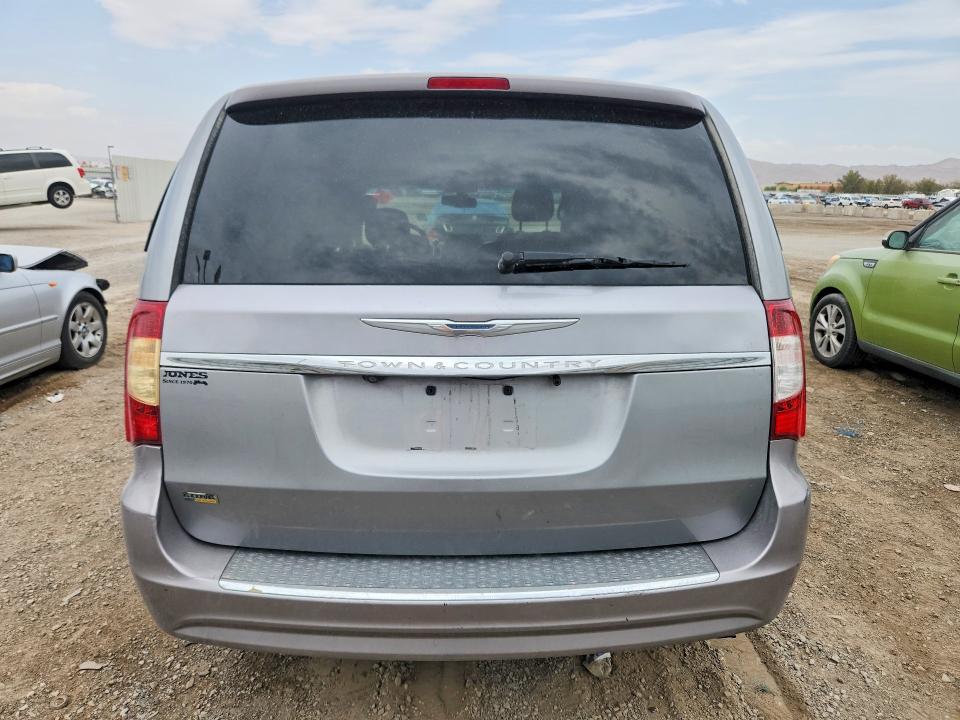 Photo 6 from auction – 2014 CHRYSLER TOWN & COUNTRY with VIN 2C4RC1BG9ER342879