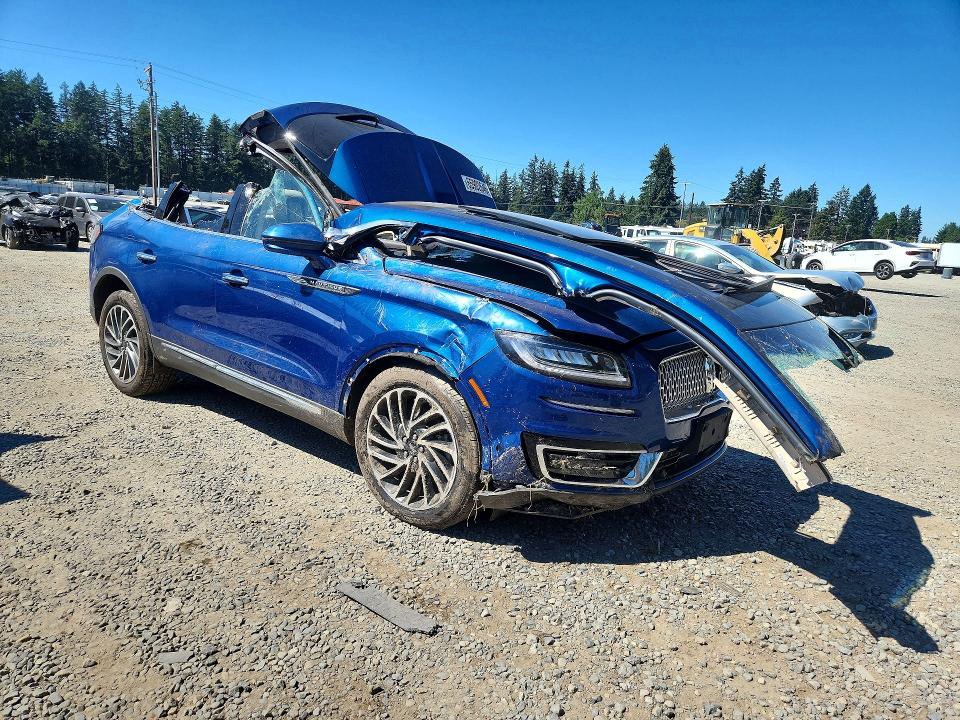 Photo 4 from auction – 2020 LINCOLN NAUTILUS with VIN 2LMPJ8KP6LBL03890