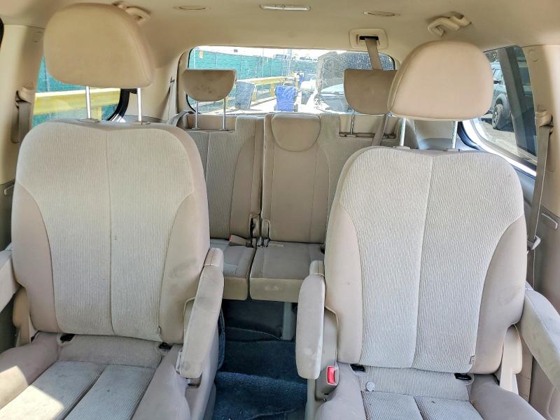 Zdjęcie 10 z aukcji – 2012 KIA SEDONA z VIN KNDMG4C72C6441434