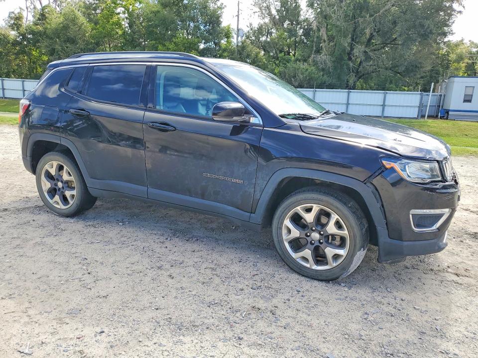 Photo 4 from auction – 2019 JEEP COMPASS with VIN 3C4NJDCB3KT594497