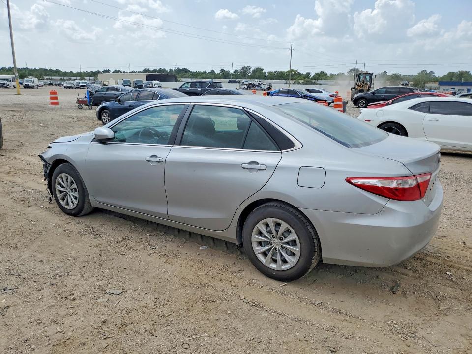 Photo 2 from auction – 2016 TOYOTA CAMRY with VIN 4T4BF1FK1GR548079