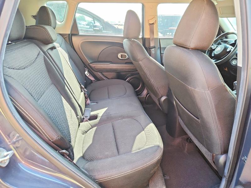Photo 11 from auction – 2015 KIA SOUL with VIN KNDJP3A53F7150759