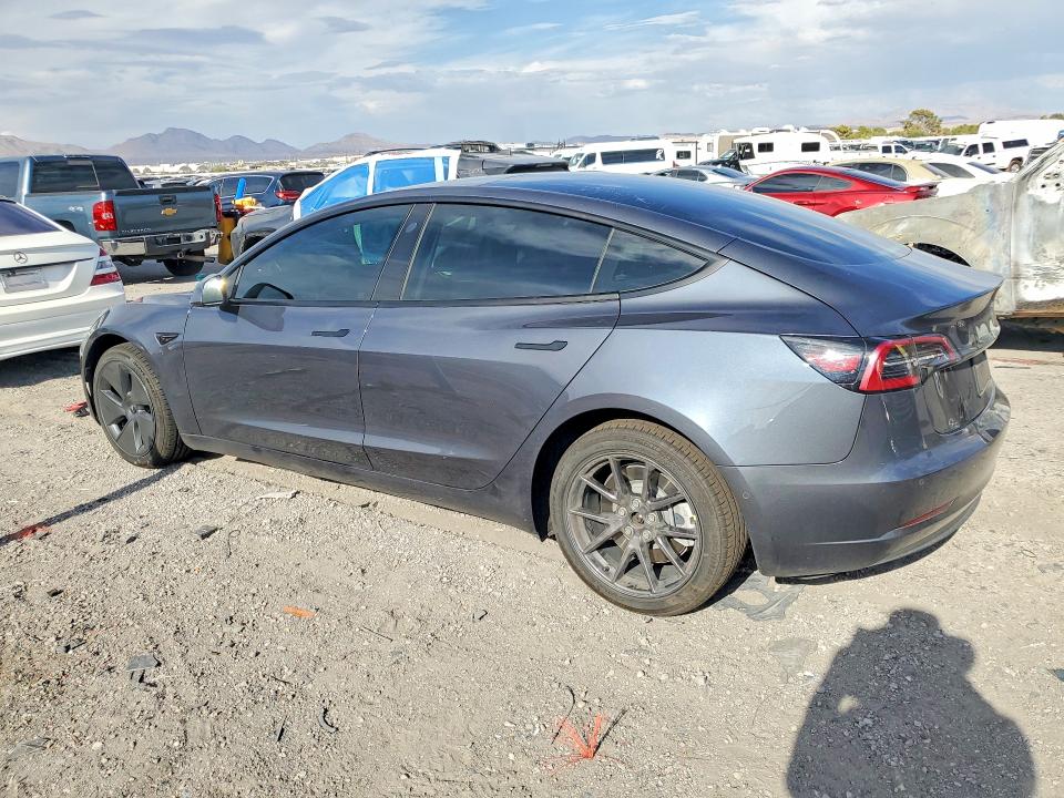 صورة رقم 2 من المزاد - 2021 TESLA MODEL 3 مع VIN 5YJ3E1EA3MF096378