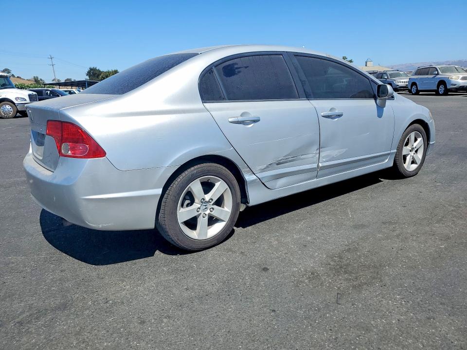 Photo 3 from auction – 2007 HONDA CIVIC with VIN 1HGFA168X7L123650