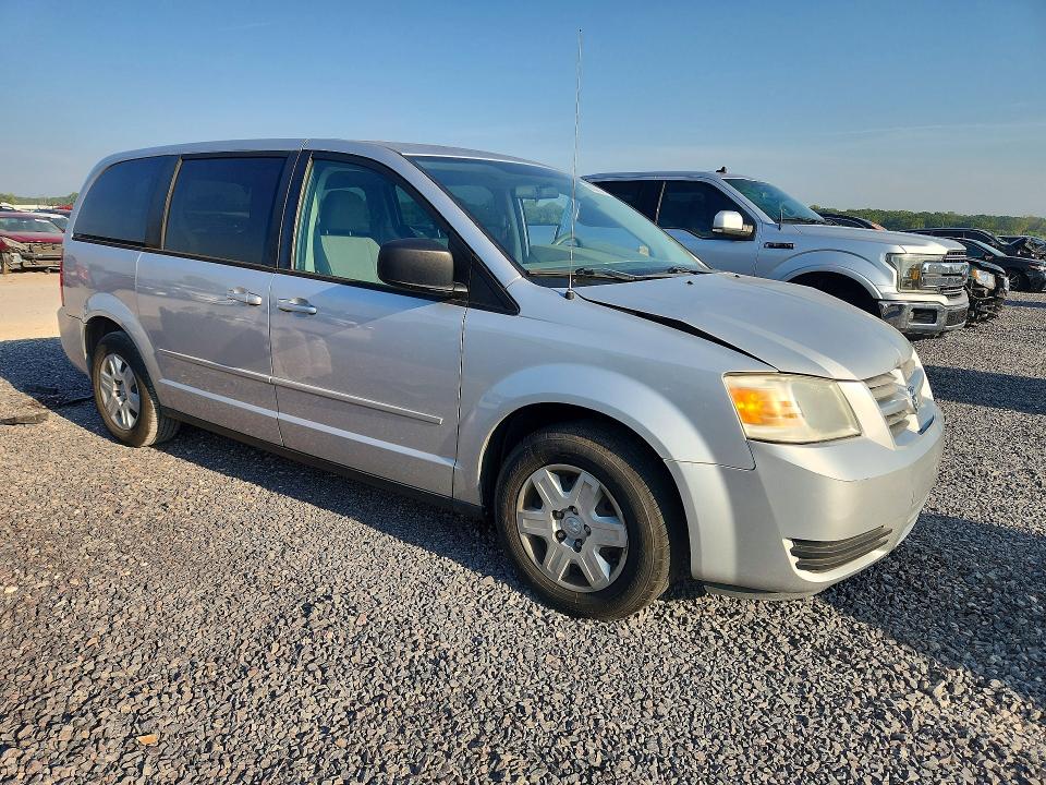 Photo 4 from auction – 2009 DODGE GRAND CARAVAN with VIN 2D8HN44EX9R628296