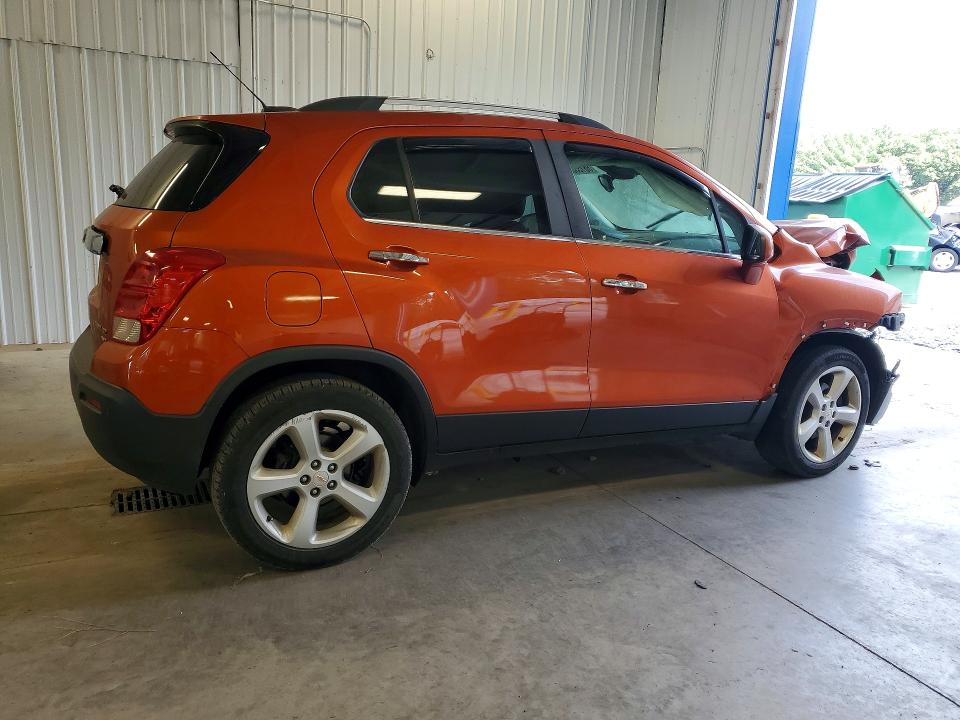 Photo 3 from auction – 2015 CHEVROLET TRAX with VIN KL7CJTSB5FB143238