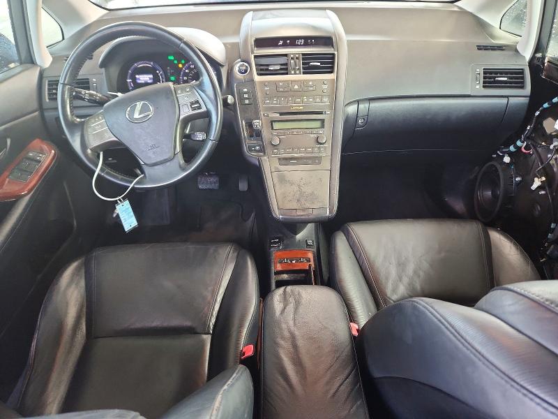 Photo 8 from auction – 2010 LEXUS HS with VIN JTHBB1BA3A2014767