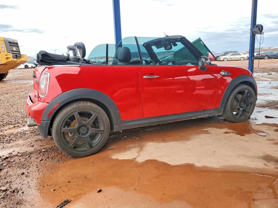 Photo 3 from auction – 2010 MINI COOPER with VIN WMWMS3C54ATZ84965