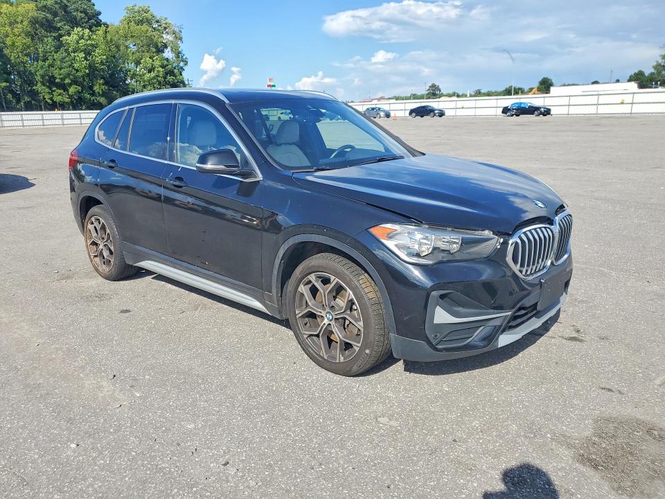 Photo 4 from auction – 2021 BMW X1 with VIN WBXJG9C04M3M74430