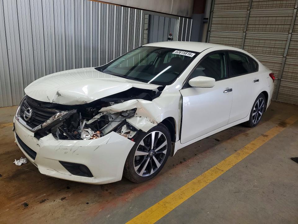 NISSAN ALTIMA 2016 with VIN 1N4AL3AP2GC143720 - Photo from auction