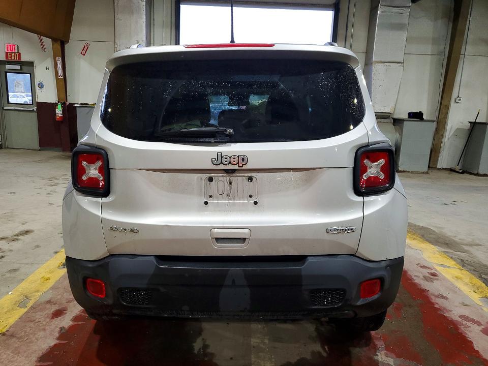 Photo 6 from auction – 2021 JEEP RENEGADE with VIN ZACNJDBBXMPM50406