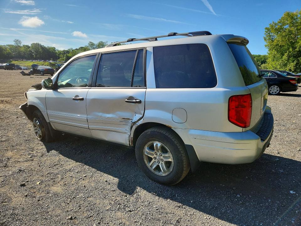 Photo 2 from auction – 2005 HONDA PILOT with VIN 5FNYF18655B041636
