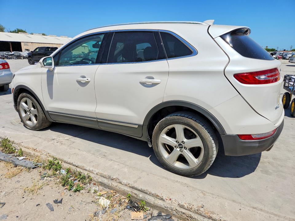 Photo 2 from auction – 2018 LINCOLN MKC with VIN 5LMCJ1C9XJUL08323