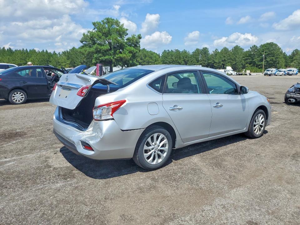 Photo 3 from auction – 2019 NISSAN SENTRA with VIN 3N1AB7AP2KY324761