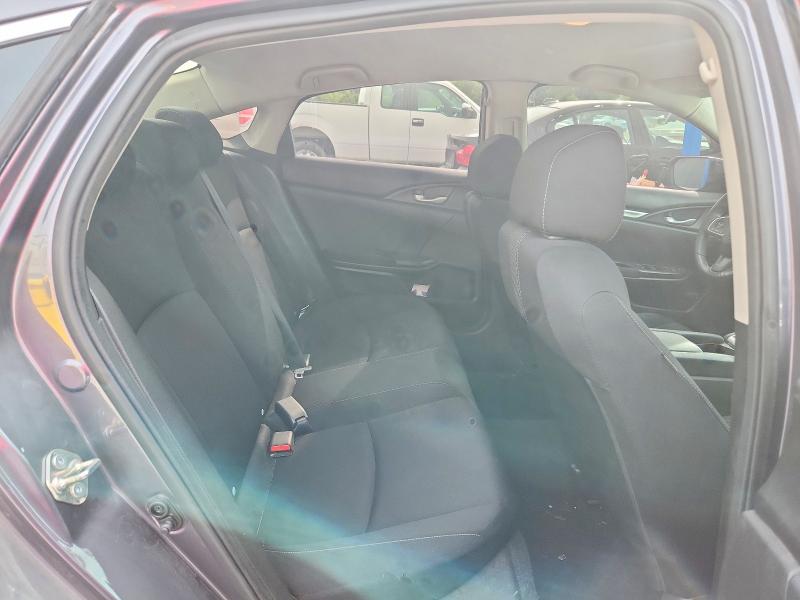 Photo 10 from auction – 2017 HONDA CIVIC with VIN 19XFC2F50HE001698
