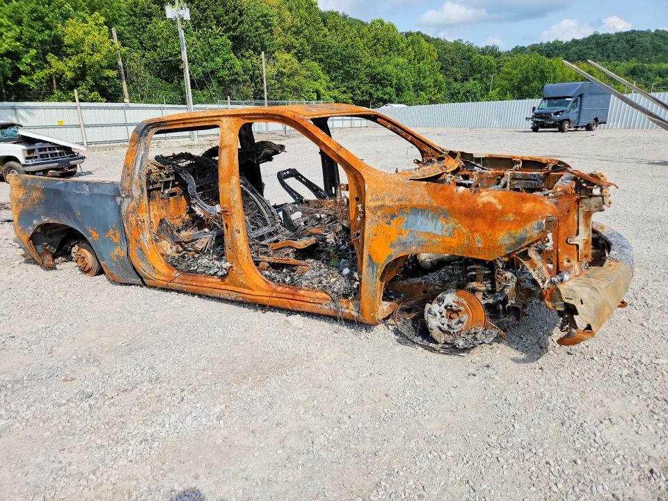 Photo 4 from auction – 2020 CHEVROLET SILVERADO with VIN 1GCPYBEH1LZ299306