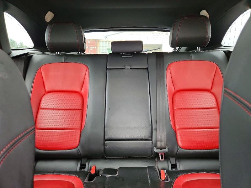Foto 10 de la subasta – 2017 JAGUAR F-PACE con VIN SADCL2BV2HA897471