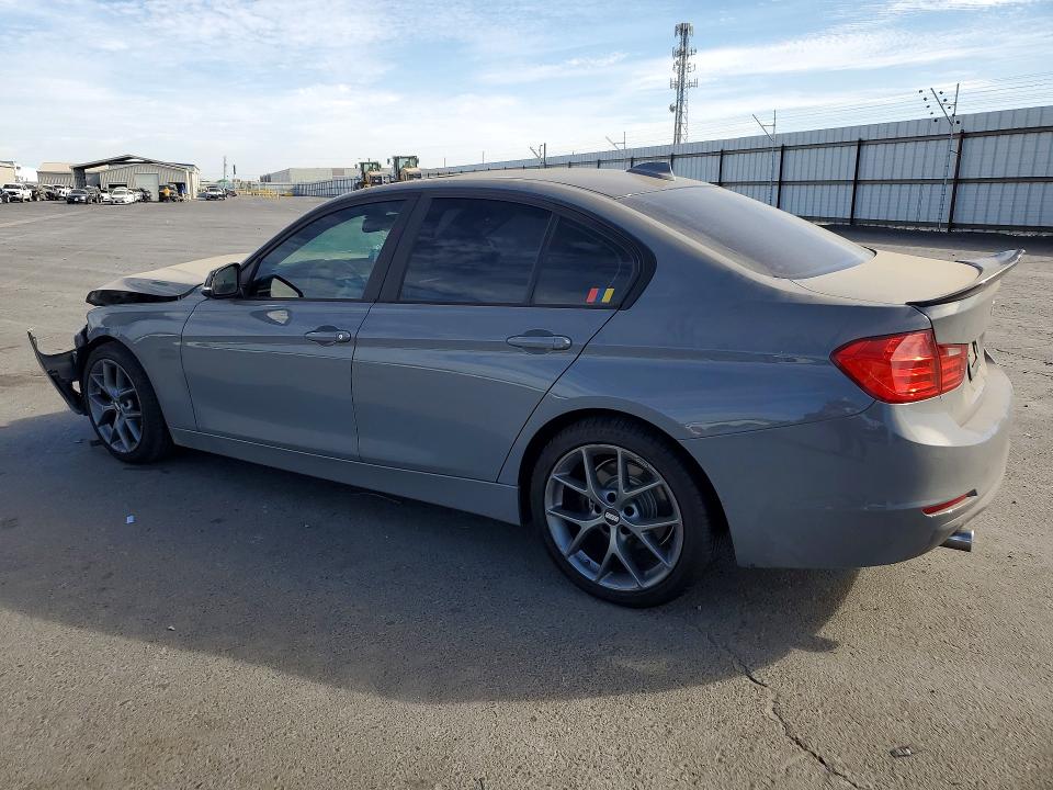 Photo 2 from auction – 2014 BMW 328 with VIN WBA3D3C5XEK154850