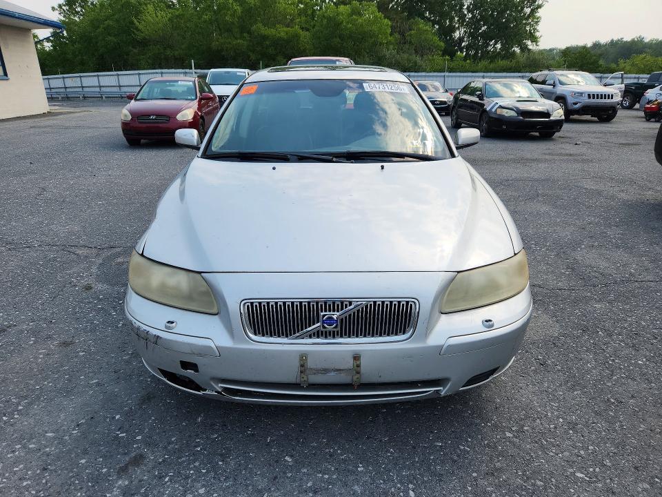 Photo 5 from auction – 2006 VOLVO V70 with VIN YV1SW612062531572