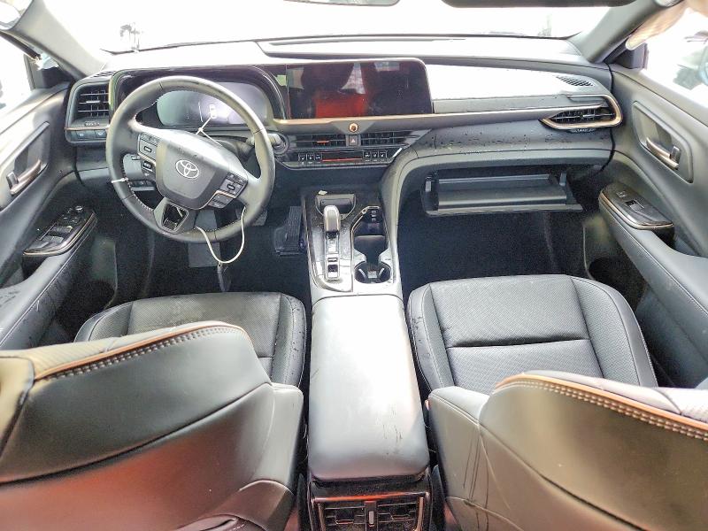 Zdjęcie 8 z aukcji – 2026 TOYOTA CROWN z VIN JTDAAAAF5T3041141