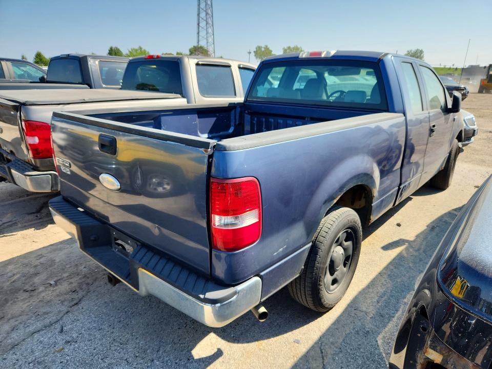 Photo 3 from auction – 2006 FORD F150 with VIN 1FTRX12W56NA02834