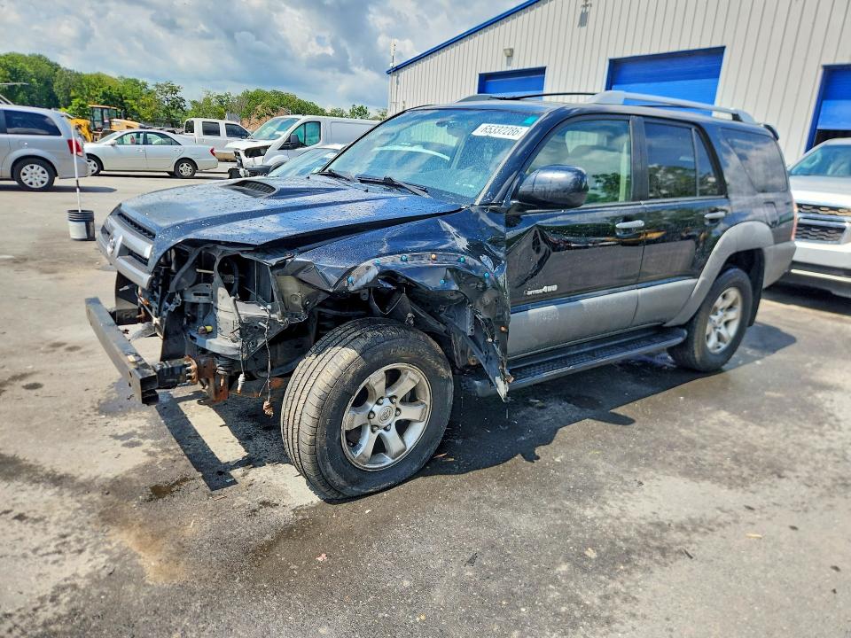 Снимка 1 от търг – 2003 TOYOTA 4RUNNER с VIN JTEBU14R930002938