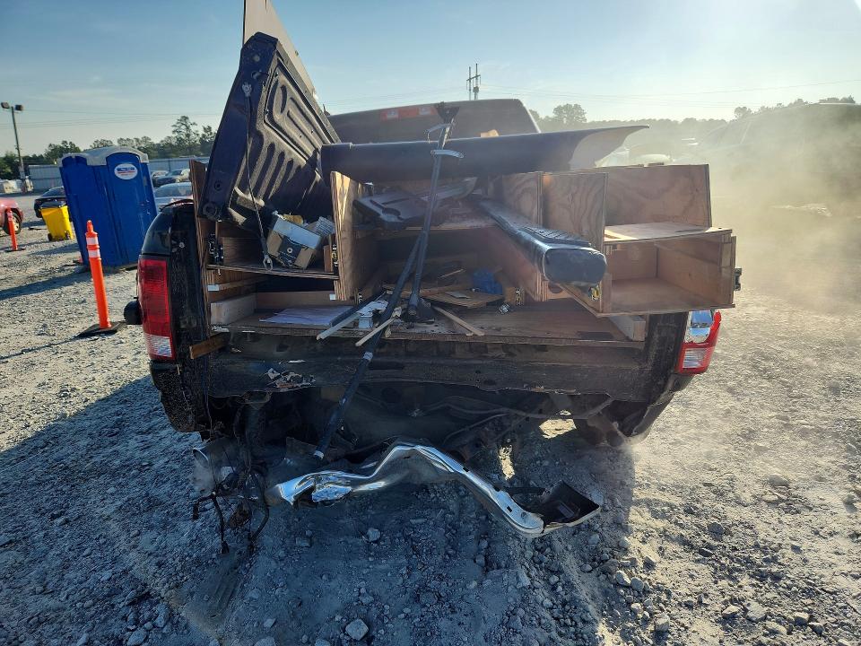 Photo 6 from auction – 2017 RAM 1500 with VIN 1C6RR7LT1HS555431