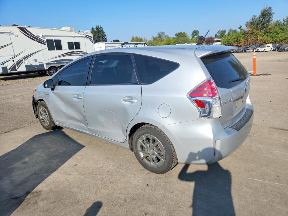 Photo 2 from auction – 2015 TOYOTA PRIUS V with VIN JTDZN3EU9FJ034270