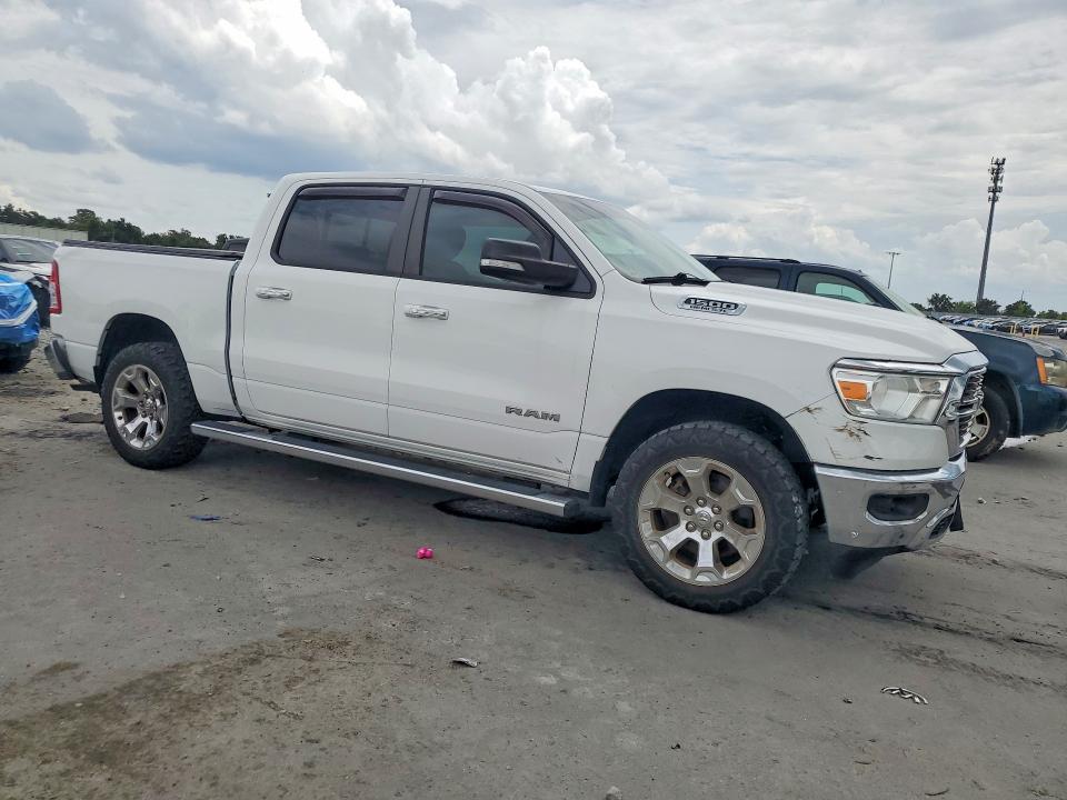 Photo 4 from auction – 2019 RAM 1500 with VIN 1C6RREFT5KN806036