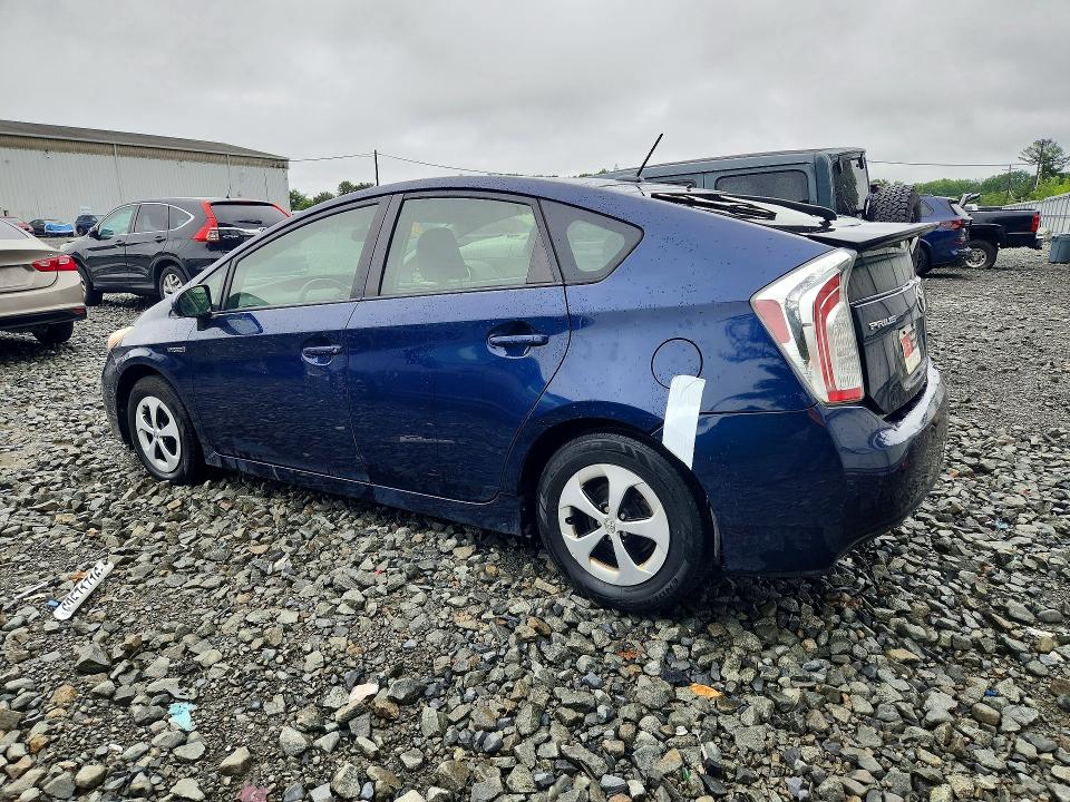 Photo 2 from auction – 2012 TOYOTA PRIUS with VIN JTDKN3DU6C1527936