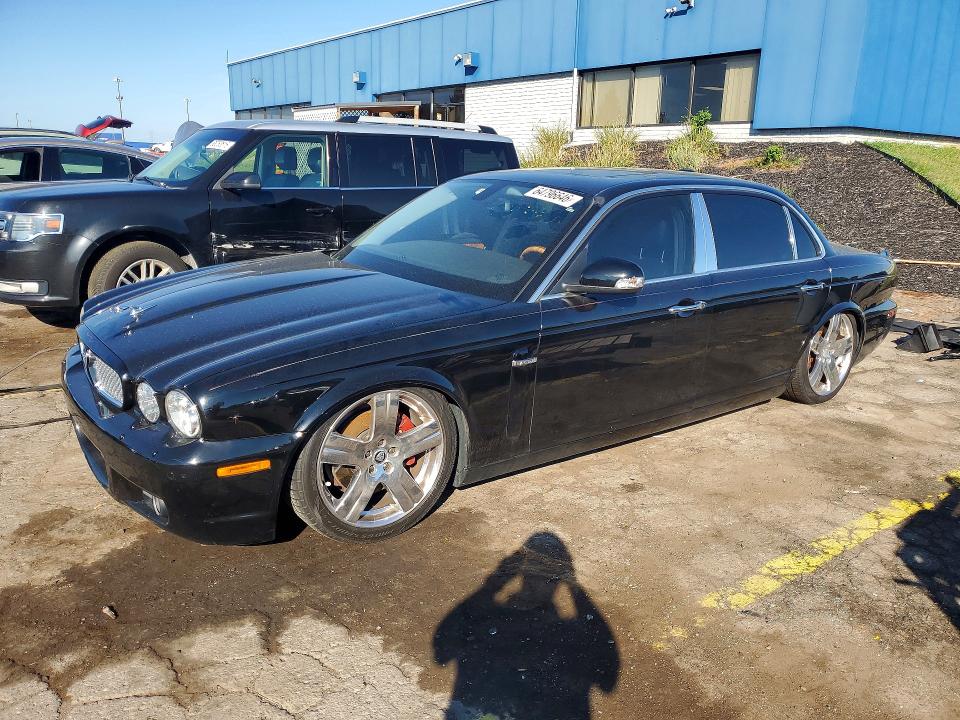 2009 JAGUAR XJ8 - Търг №64796646