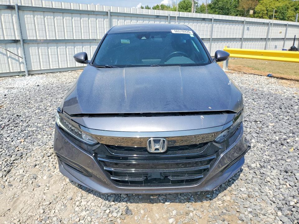 Photo 5 from auction – 2018 HONDA ACCORD with VIN 1HGCV1F39JA066811