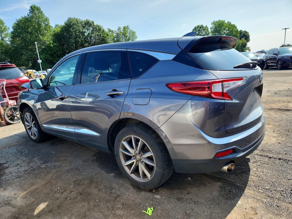 Photo 2 from auction – 2019 ACURA RDX with VIN 5J8TC2H52KL022178