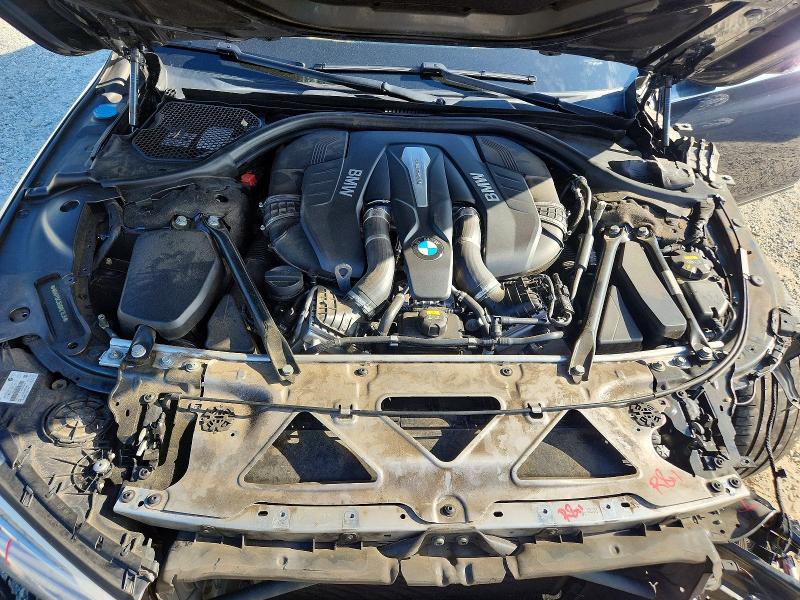 صورة رقم 11 من المزاد - 2017 BMW 750 مع VIN WBA7F0C36HGM21935