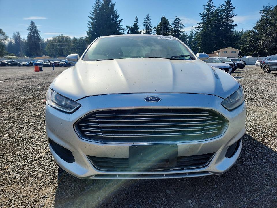 Photo 5 from auction – 2014 FORD FUSION with VIN 3FA6P0LU8ER387415