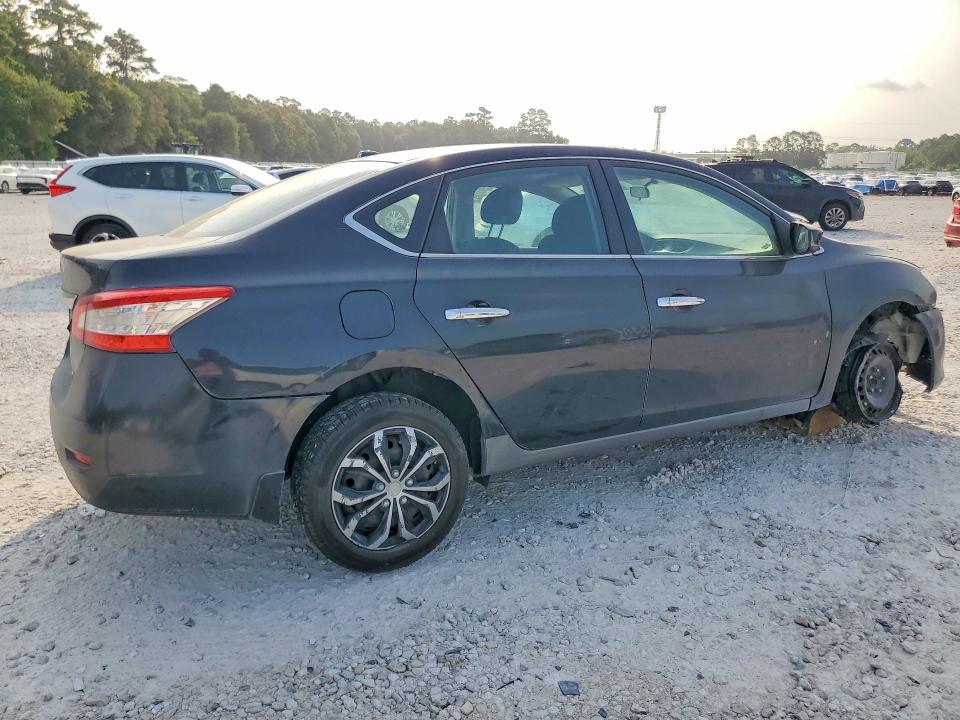 Снимка 3 от търг – 2015 NISSAN SENTRA с VIN 3N1AB7APXFY251144