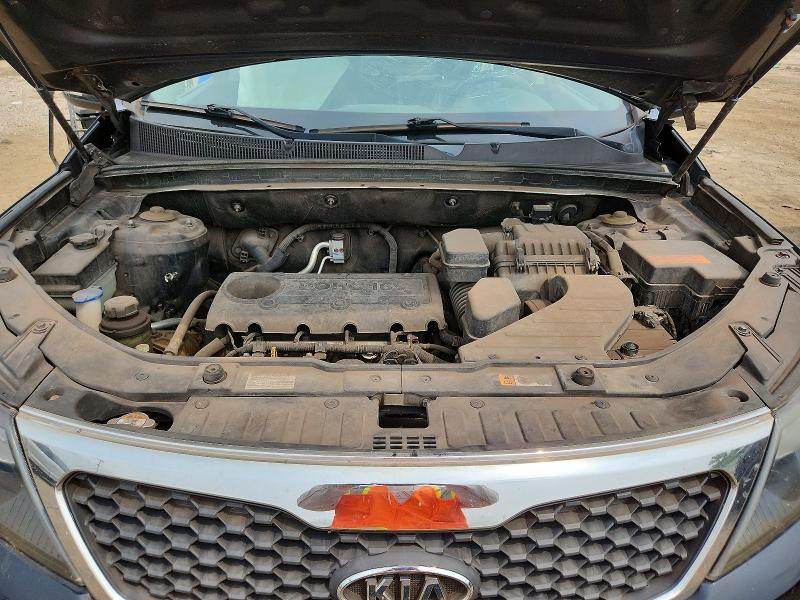 Photo 12 from auction – 2013 KIA SORENTO with VIN 5XYKT3A12DG376840