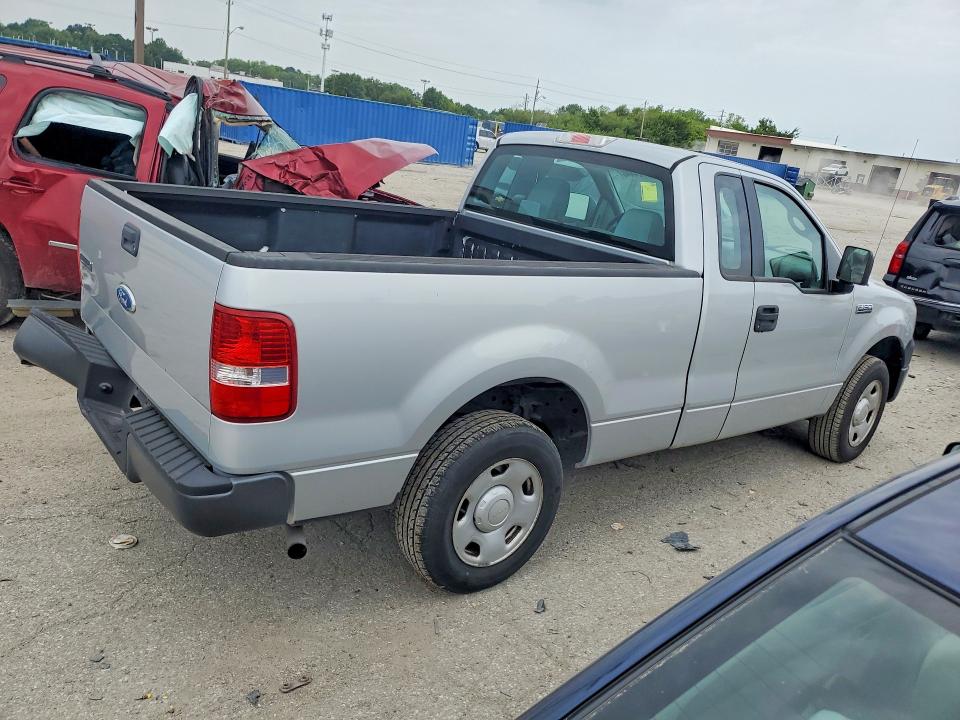 Photo 3 from auction – 2006 FORD F150 with VIN 1FTRF122X6NA57053