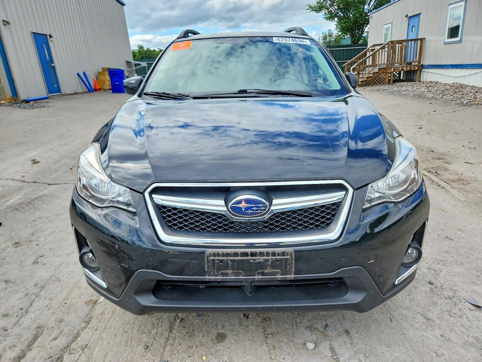Photo 5 from auction – 2017 SUBARU CROSSTREK with VIN JF2GPADC9H8257189