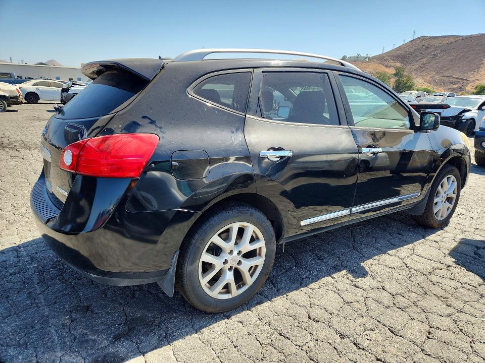 Photo 3 from auction – 2012 NISSAN ROGUE with VIN JN8AS5MT0CW285546