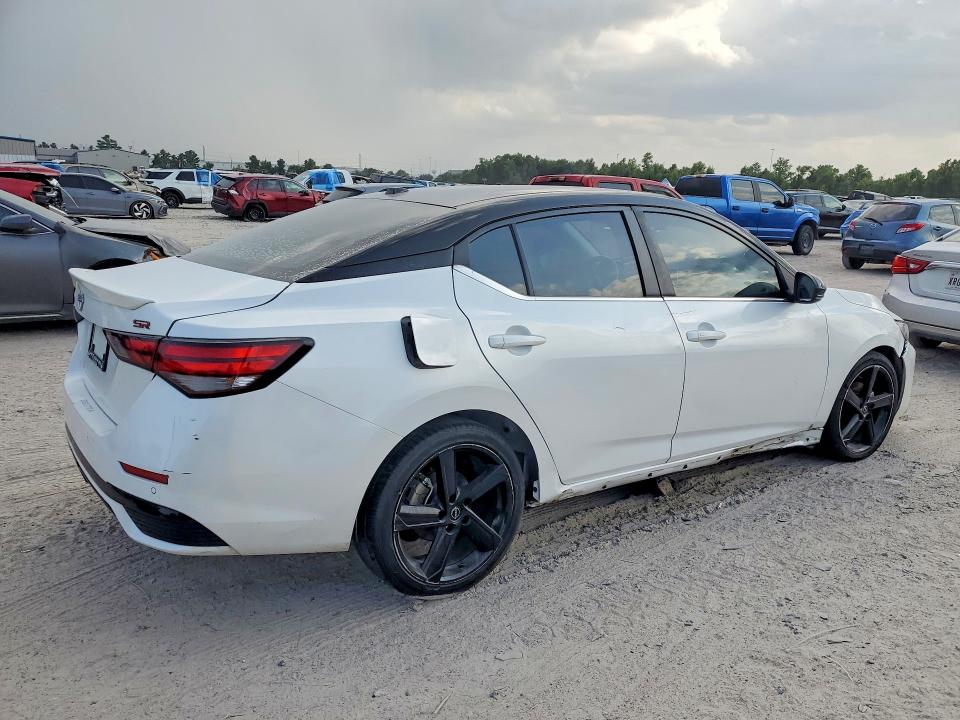 Photo 3 from auction – 2024 NISSAN SENTRA with VIN 3N1AB8DVXRY225907