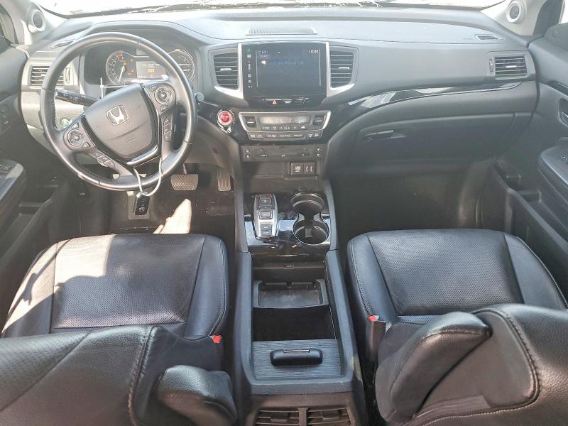 Photo 8 from auction – 2016 HONDA PILOT with VIN 5FNYF6H08GB117815